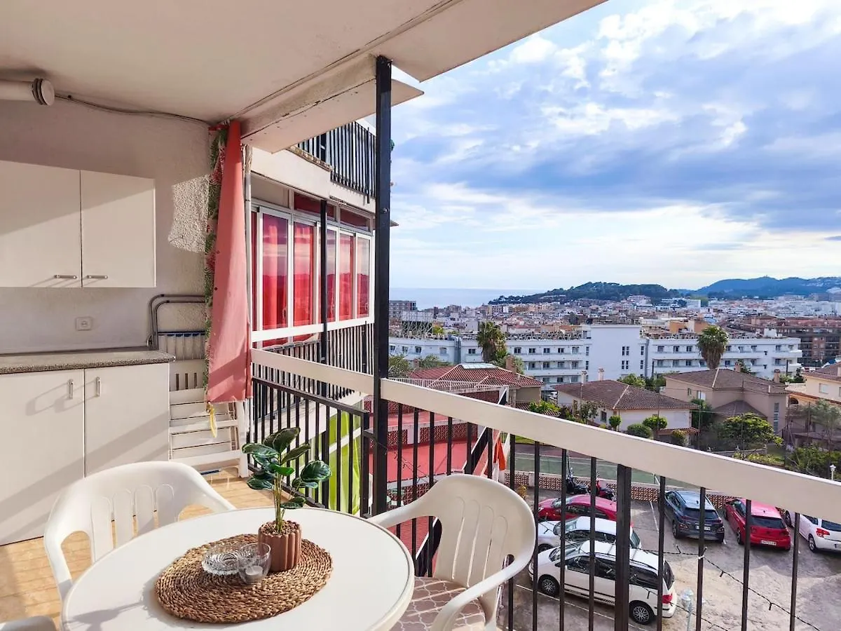 New Apartment Costa Brava, Seaview! Nearby Beach يوريت دي مار إسبانيا